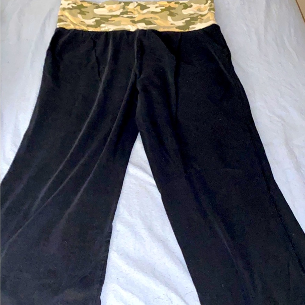 Yoga pants